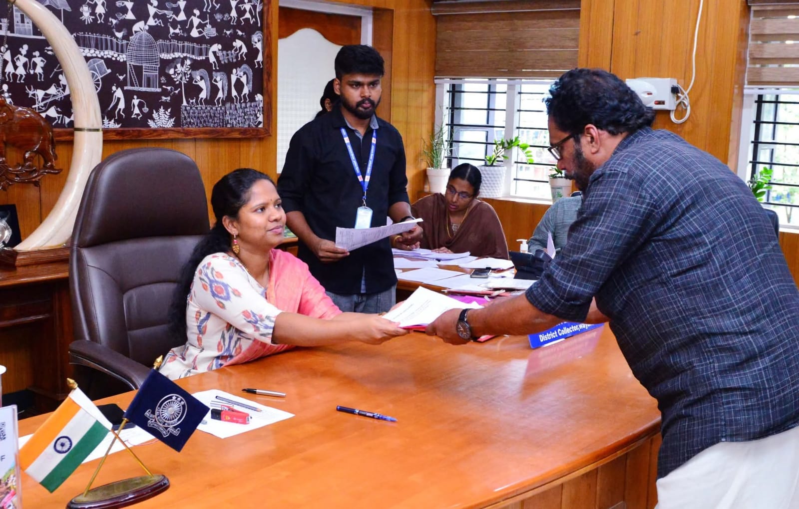 തദ്ദേശ തെരഞ്ഞെടുപ്പ്: ജില്ലാ പഞ്ചായത്തിൽ 41 സ്ഥാനാർത്ഥികൾ കൂടി നാമനിർദേശ പത്രിക നൽകി