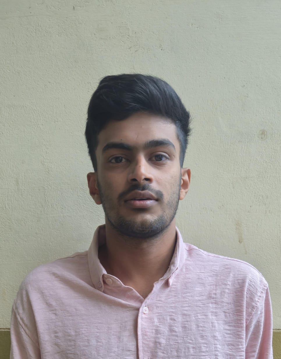 ഓൺലൈനായി ലോൺ നൽകാമെന്ന് വിശ്വസിപ്പിച്ച് പണം തട്ടിയെടുത്തയാൾ പിടിയിൽ