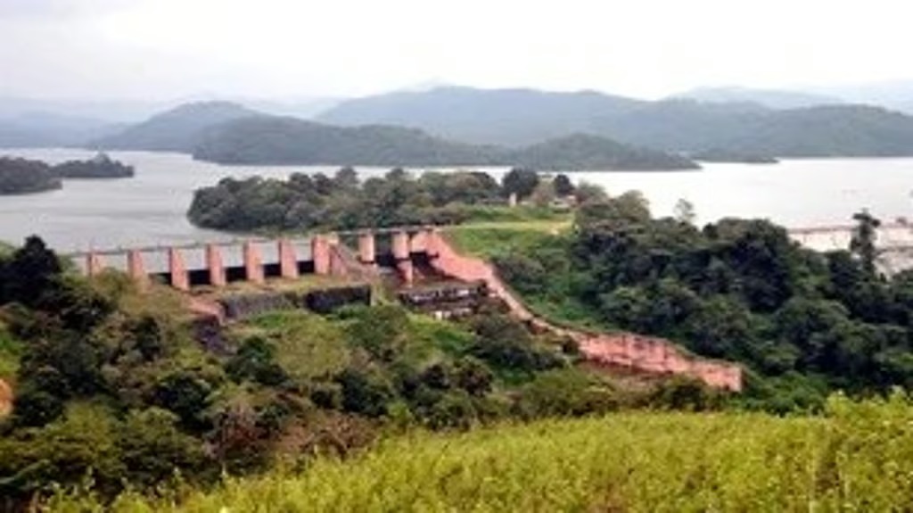 ശക്തമായ നീരൊഴുക്ക്, മുല്ലപ്പെരിയാറില്‍ ജലനിരപ്പ് 140 അടിയായി; മുന്നറിയിപ്പ്