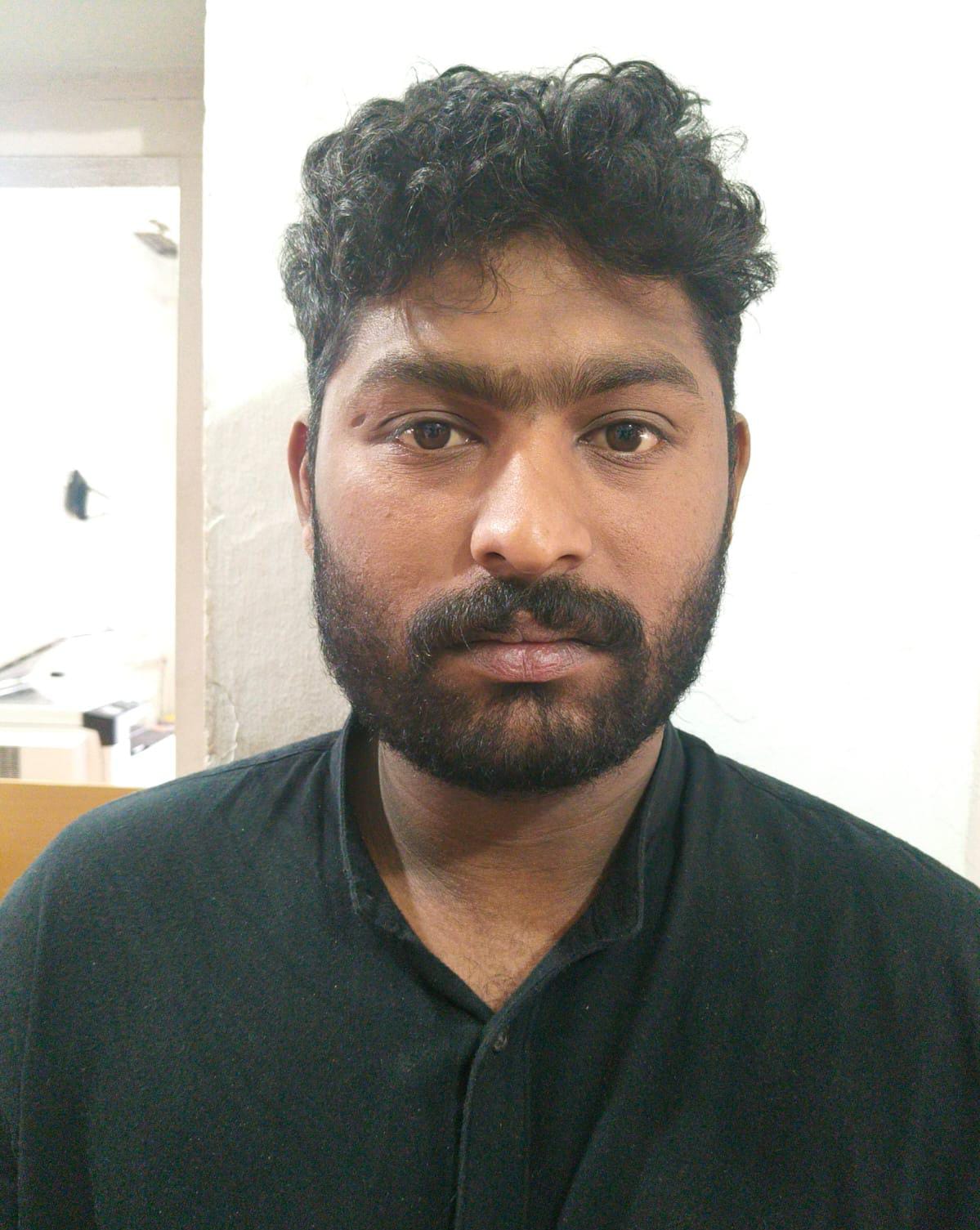 എല്‍.എസ്.ഡി സ്റ്റാമ്പുമായി പിടിയില്‍