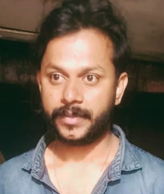 കാട്ടിക്കുളത്ത് വന് ലഹരി വേട്ട: സ്വകാര്യ ബസിലെ യാത്രക്കാരനില് നിന്ന് എം.ഡി.എം.എ പിടികൂടി