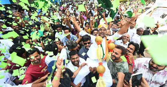 തദ്ദേശ സ്ഥാപനങ്ങളിലേക്കുള്ള അംഗങ്ങളുടെ സത്യപ്രതിജ്ഞ ഇന്ന്lk