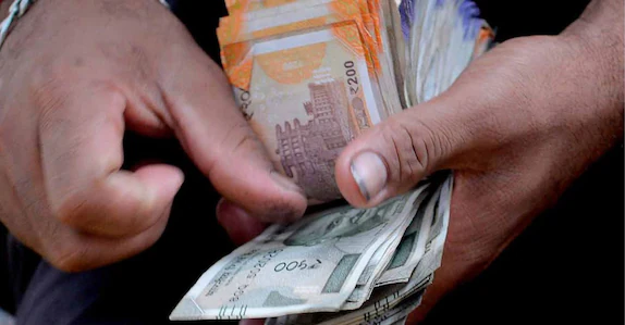 വരുന്നു ശമ്പള വർധന, ശമ്പളക്കമ്മിഷനു പകരം കമ്മിറ്റി; അലവൻസും കൂടാം: നടപടികൾ വേഗത്തിലാക്കും