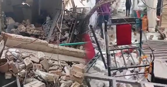 വിവാഹദിനത്തിൽ വീട്ടിൽ സ്ഫോടനം, വരനും വധുവും ഉൾപ്പെടെ 8 പേർ കൊല്ലപ്പെട്ടു; അന്വേഷണം ആരംഭിച്ചു