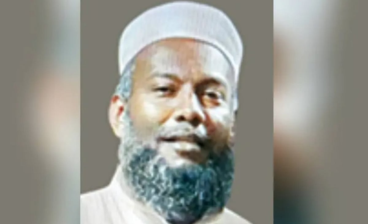 മസാജിന്റെ മറവില് ആണ്കുട്ടികളെ പീഡിപ്പിച്ചു; 20 കേസുകളില് പ്രതി; വിദേശത്തേക്ക് കടക്കാന് ശ്രമിക്കുന്നതിനിടെ മലപ്പുറം സ്വദേശി പിടിയില്