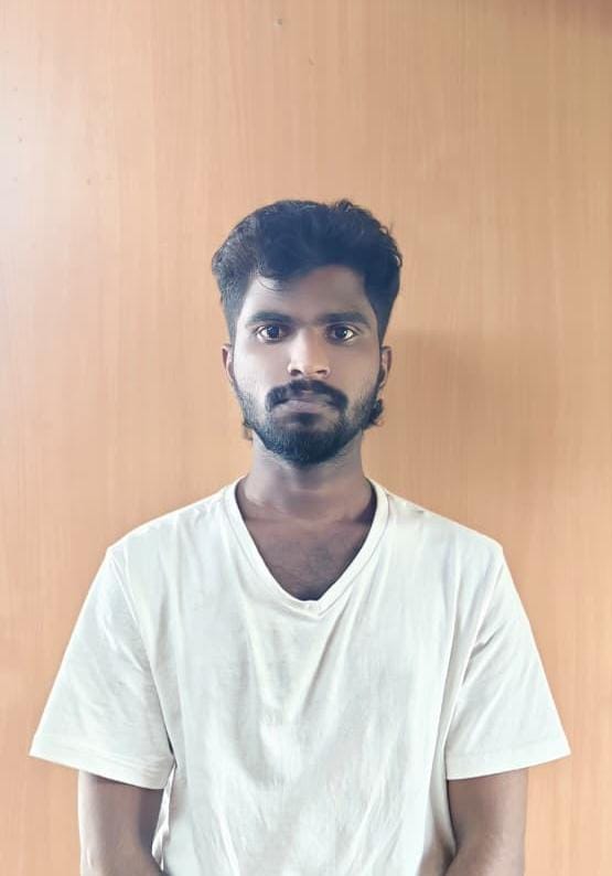 ഓപ്പറേഷൻ തൂഫാൻ; തുടർച്ചയായ രണ്ടാം ദിവസവും പോലീസിന്റെ വൻ ലഹരി വേട്ട – എം.ഡി.എം.എ കടത്താൻ ശ്രമിച്ച യുവാവ് പിടിയിൽ