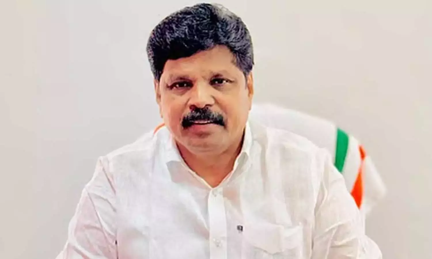 കള്ളാടി മണ്ണിടിച്ചിൽ ദുരന്തം: ‘സർക്കാർ പ്രഖ്യാപിച്ച ധനസഹായ തുക കൈമാറി’; മന്ത്രി എ.പി അനിൽകുമാർ