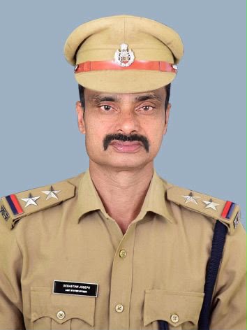 രാഷ്ട്രപതിയുടെ ഫയർ സർവീസ് മേഡലിനു അർഹനായി സെബാസ്റ്റ്യൻ ജോസഫ്