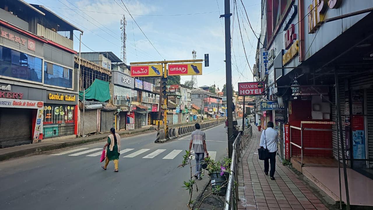 കടുവ ശല്യം രൂക്ഷം; തമിഴ്നാട്ടിലെ ഗൂഡല്ലൂർ പന്തല്ലൂർ താലൂക്കുകളിൽ ആഹ്വാനം ചെയ്ത ഹർത്താൽ പൂർണം