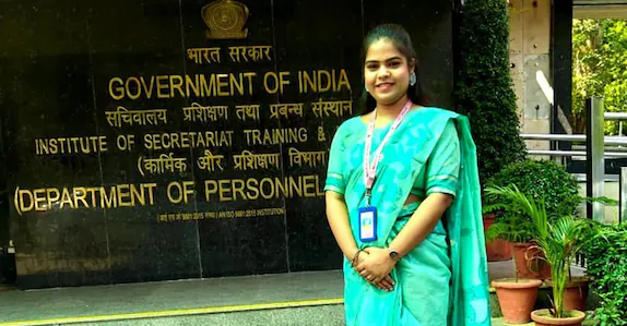 പ്രതിരോധ മന്ത്രാലയത്തിലെ ഉദ്യോഗസ്ഥ മരിച്ച നിലയിൽ, 3 മാസം ഗർഭിണി; ഭർത്താവിനെതിരെ കുടുംബം