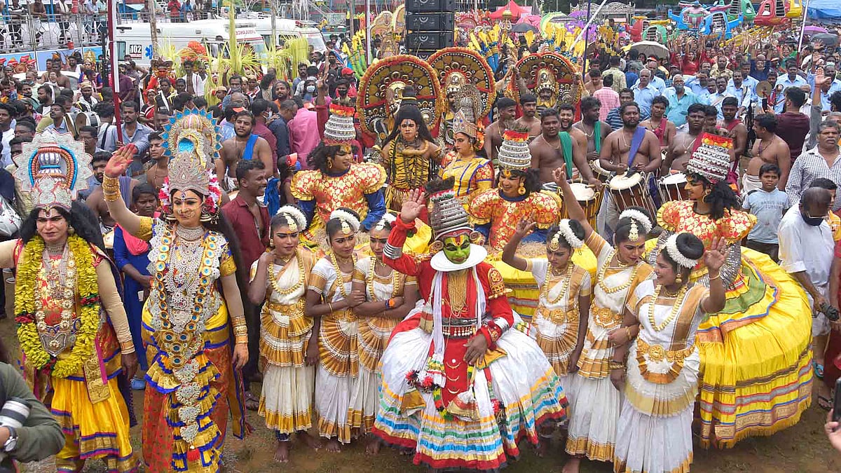 അത്തം പിറന്നു; തൃപ്പൂണിത്തുറ അത്തച്ചമയ ഘോഷയാത്ര ഇന്ന്