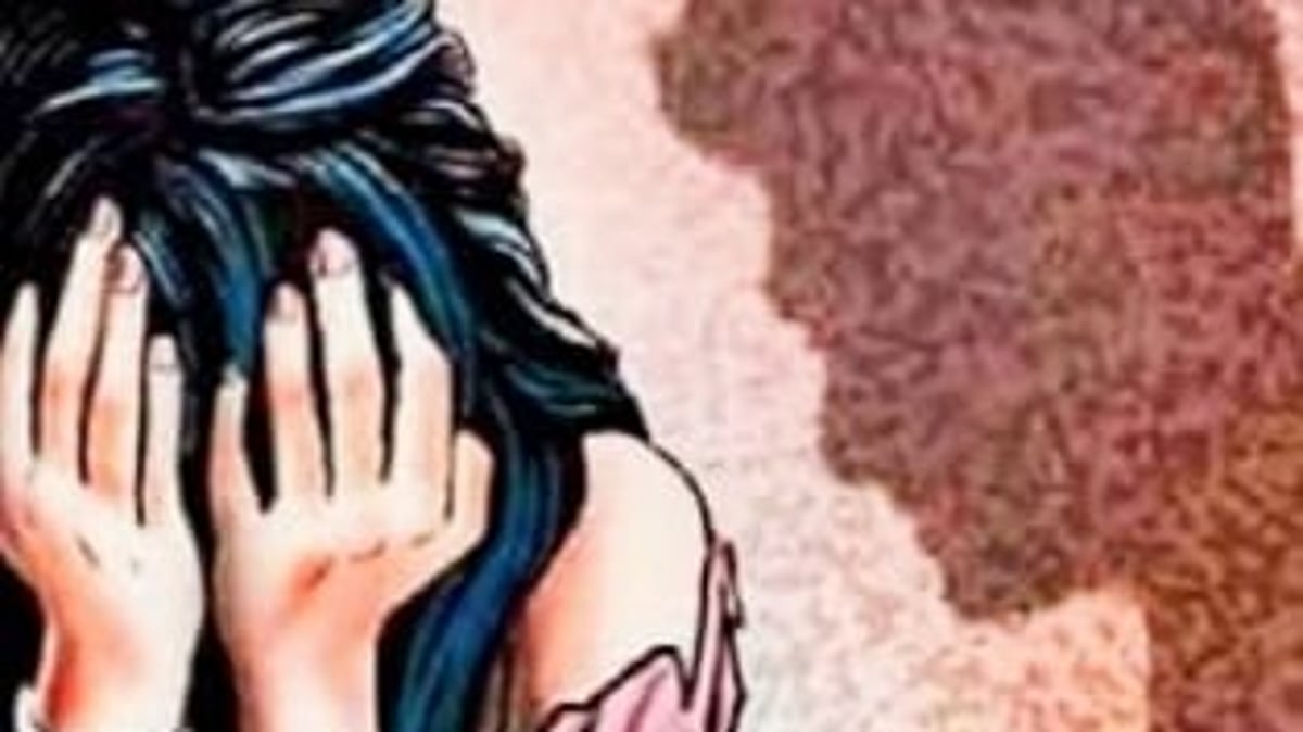 അച്ഛന് പീഡിപ്പിച്ചത് അവധിക്കാലത്ത്, പിന്നീട് മറ്റു പ്രതികള്; പോക്സോ കേസില് ഒരാള് കൂടി അറസ്റ്റില്