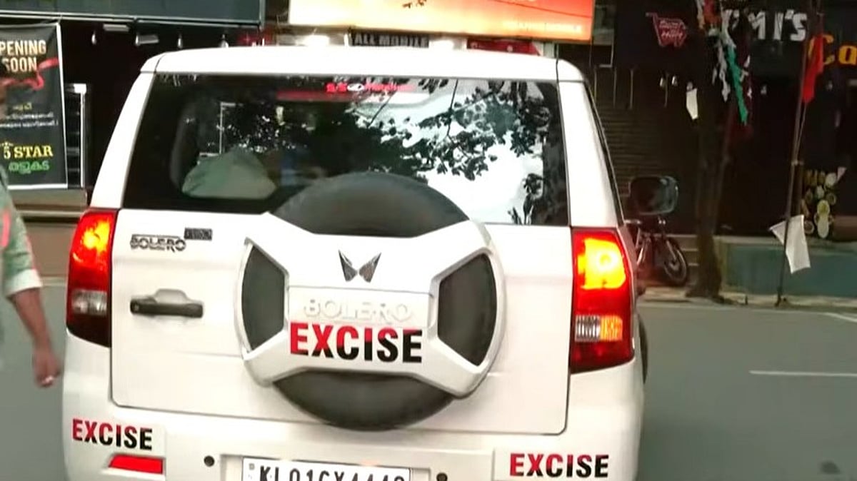 ബാര് ഉടമകളില് നിന്നും മാസപ്പടി: ആറ് എക്സൈസ് ഉദ്യോഗസ്ഥര്ക്ക് കൂടി സസ്പെന്ഷന്