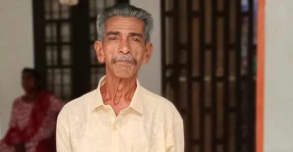 വൈകിയെത്തുന്നത് വിലക്കിയതിൽ ദേഷ്യം; കൊല്ലാൻ കാമുകനെയും സുഹൃത്തുക്കളെയും ഏർപ്പാടാക്കി; വിഡിയോ കോളിൽ എല്ലാം കണ്ട് 13കാരി