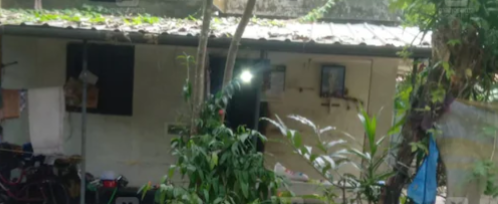 മോശമായി നോക്കിയെന്ന് പെൺകുട്ടി പരാതി നൽകി, സ്റ്റേഷനിലേക്ക് വിളിപ്പിച്ചിട്ടും എത്തിയില്ല; 53കാരൻ വീട്ടിൽ മരിച്ച നിലയിൽ
