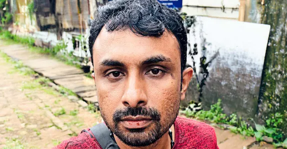 ‘അയാൾ വെറ്റില മുറുക്കും…’; നിർണായകമായി മൊഴി, സ്കൂട്ടറിൽ എത്തി 12 പെൺകുട്ടികളെ ഉപദ്രവിച്ചയാൾ പിടിയിൽ