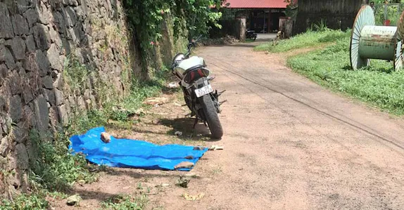 ‘നീ എന്റെ വീട്ടിലുള്ളവരെ തെറിപറയുമോടാ’; സുഹൃത്തെന്ന് കരുതി അമ്മയെ തെറിവിളിച്ചു, യുവാവിനെ തീ കൊളുത്തി കൊല്ലാൻ ശ്രമം