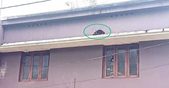 ബവ്റിജസ് ഔട്ട്‌ലെറ്റിൽ മോഷണം രണ്ടരലക്ഷത്തോളം രൂപ നഷ്ടപ്പെട്ടു സിസിടിവി ദൃശ്യങ്ങൾ പുറത്ത്