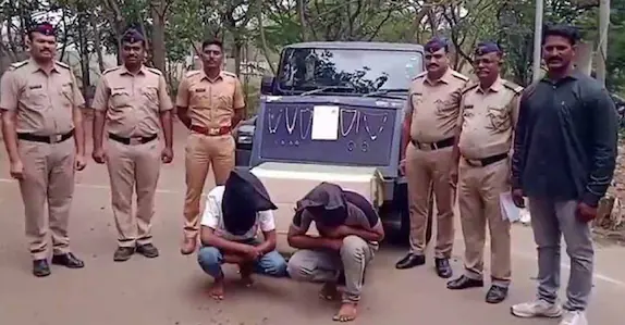 എസ്യുവി വാങ്ങാൻ അമ്മാവന്റെ സ്വർണം മോഷ്ടിച്ച് യുവാവ്; വാഹന പൂജയ്ക്ക് ബന്ധുക്കൾക്ക് ക്ഷണം, അറസ്റ്റ്