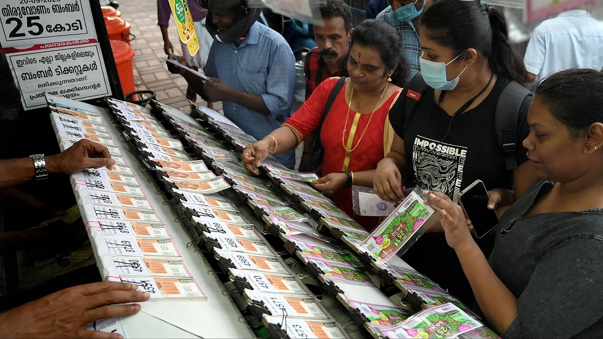 ‘ലോട്ടറിയെ തൊട്ടുകളിക്കരുത്’; രണ്ടുവര്ഷം വരെ തടവ്; മുന്നറിയിപ്പുമായി മുഖ്യമന്ത്രി
